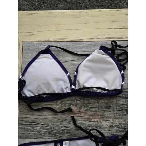 Cute Team Apparel Women's Baltimore Ravens 2 PC Bikini, Bathing Suit, Small/Med - Picture 6 of 7
